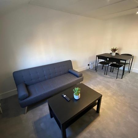Modern 1 Bedroom Flat In Paddington Londyn Zewnętrze zdjęcie